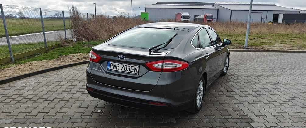 Ford Mondeo cena 64500 przebieg: 106000, rok produkcji 2017 z Września małe 277